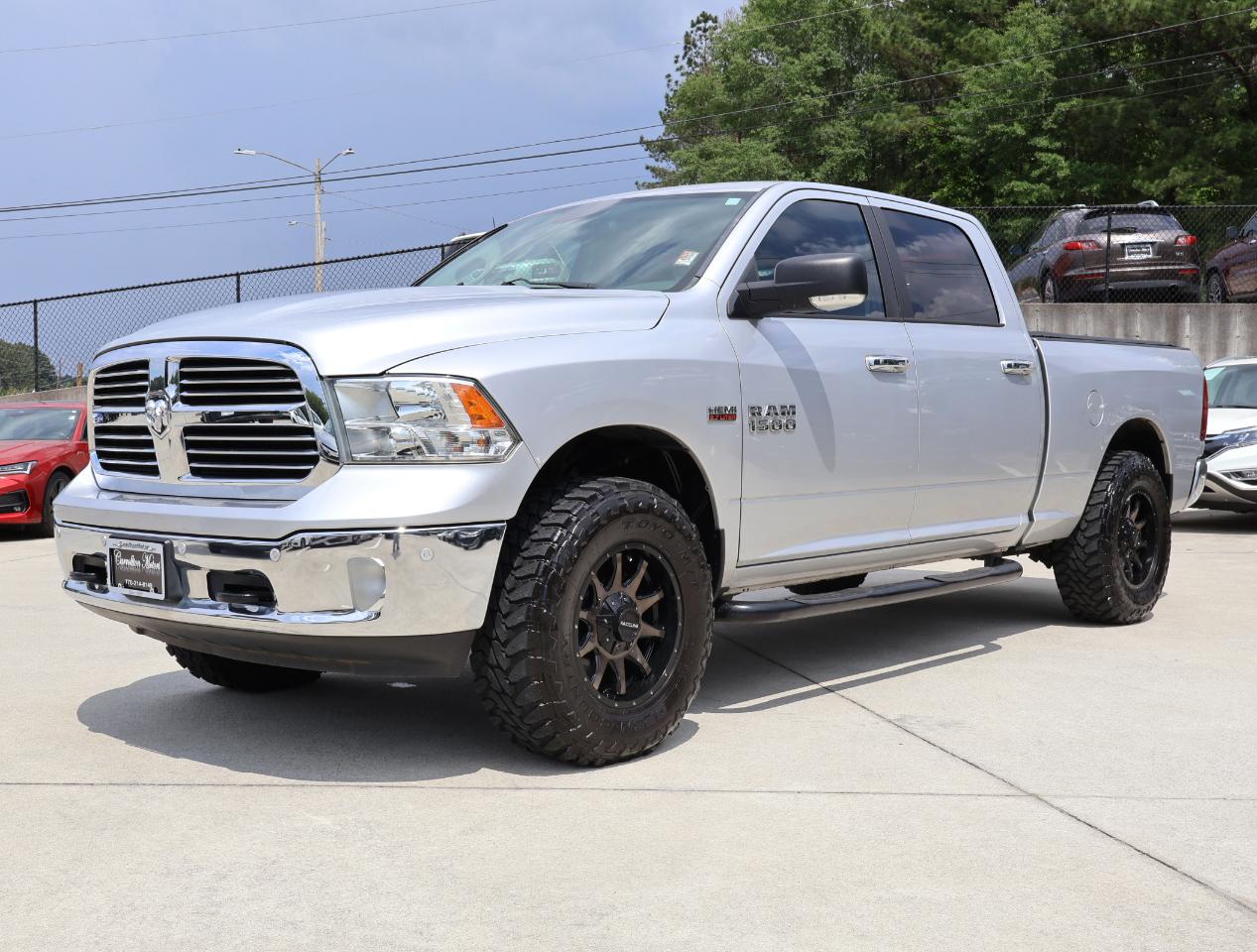 RAM 1500 Big Horn Crew Cab 4WD 2015