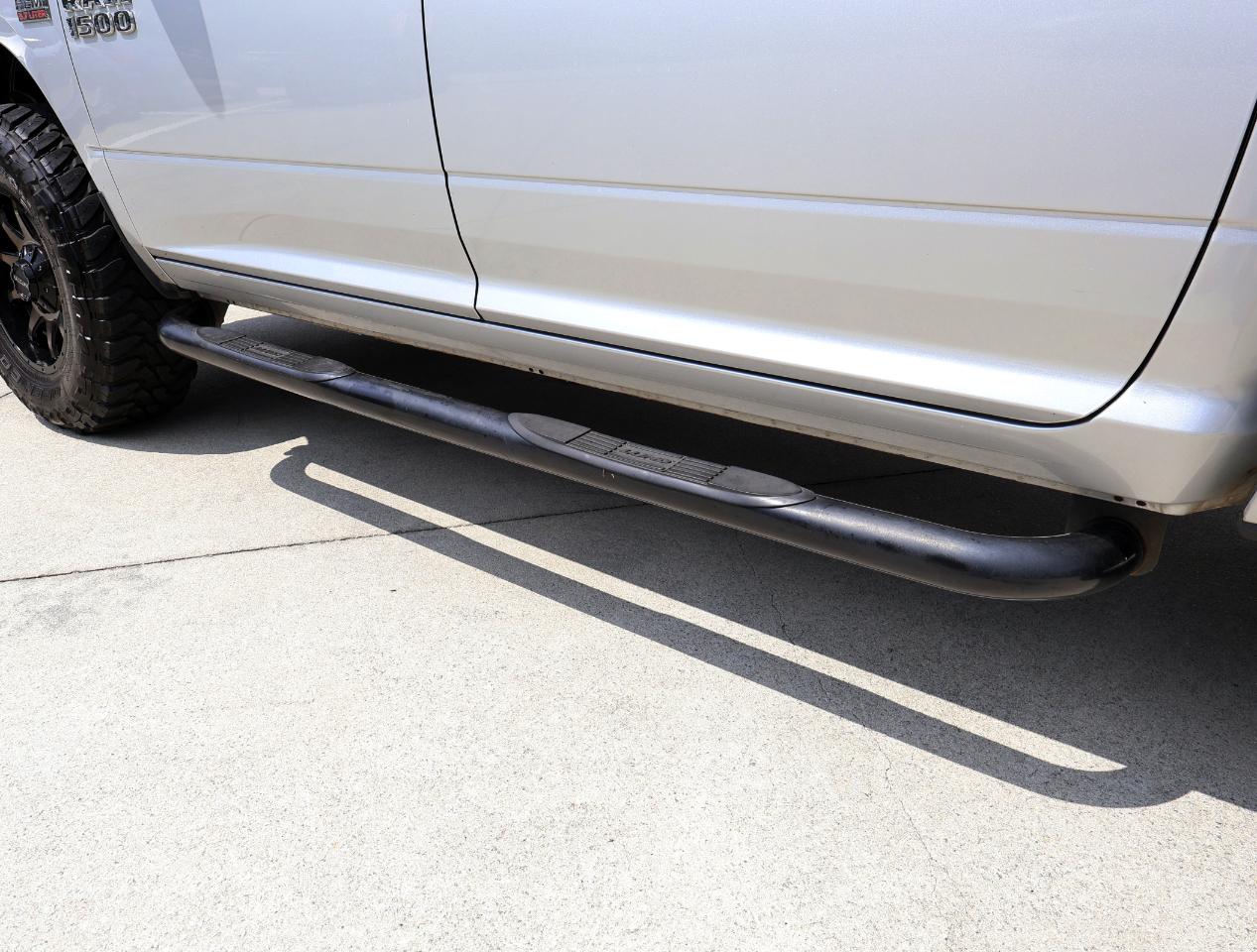 RAM 1500 Big Horn Crew Cab 4WD 2015