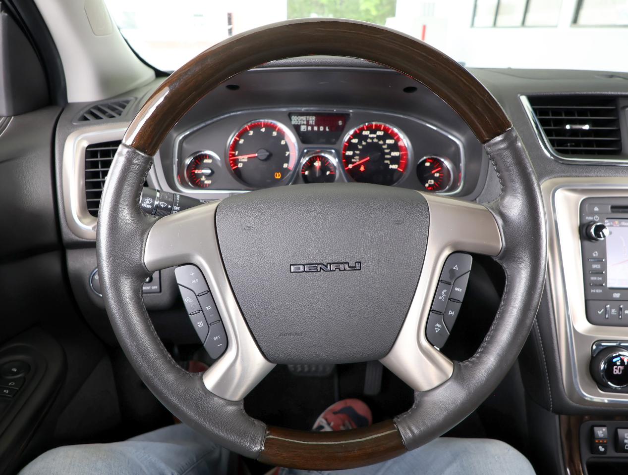 GMC Acadia Denali 2015