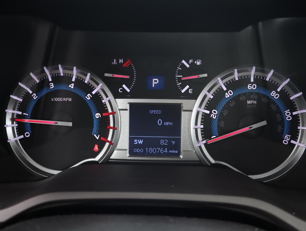 Toyota 4Runner Limited 4WD V6 2016