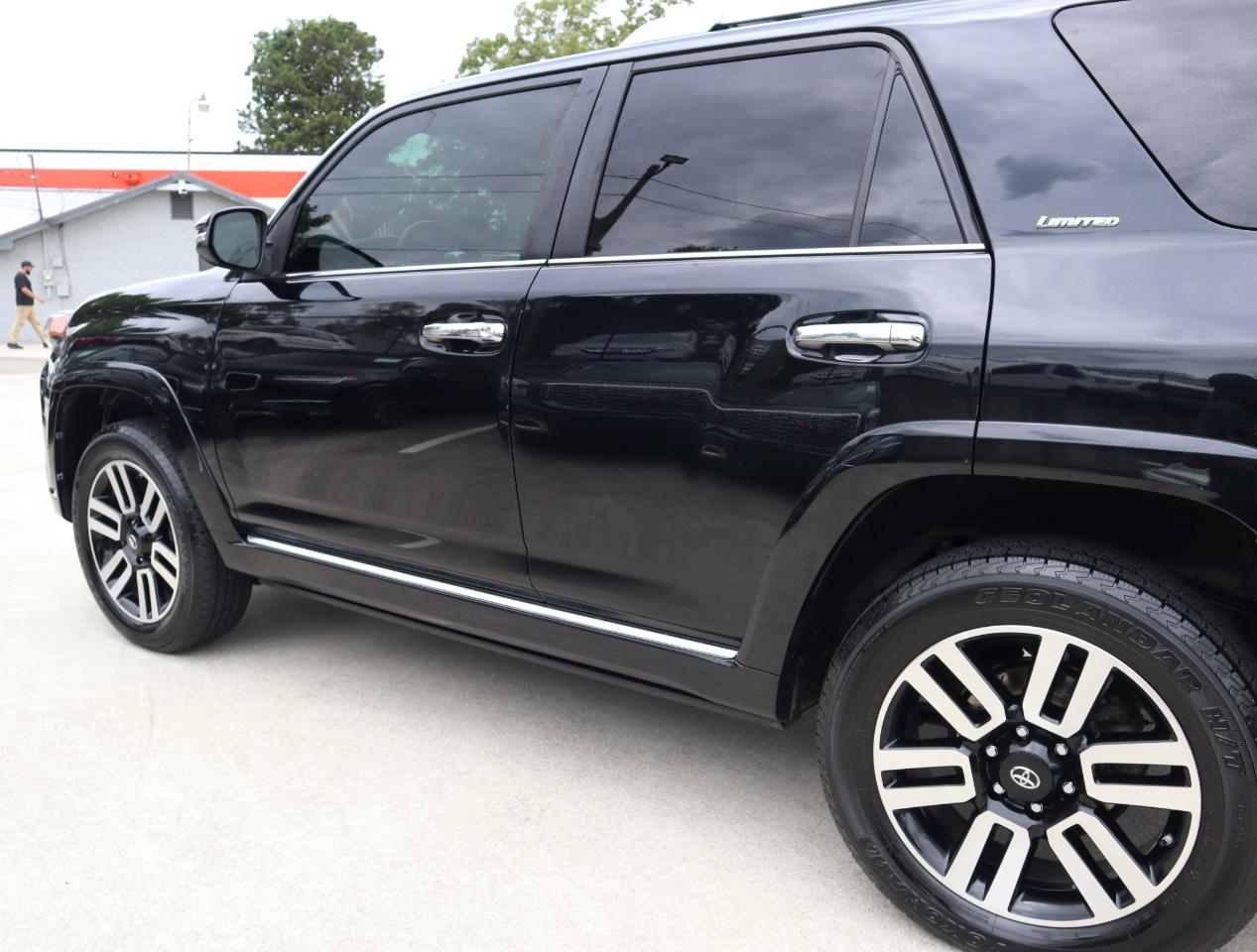 Toyota 4Runner Limited 4WD V6 2016