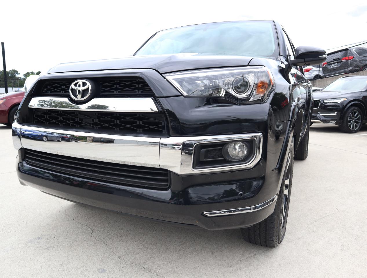 Toyota 4Runner Limited 4WD V6 2016