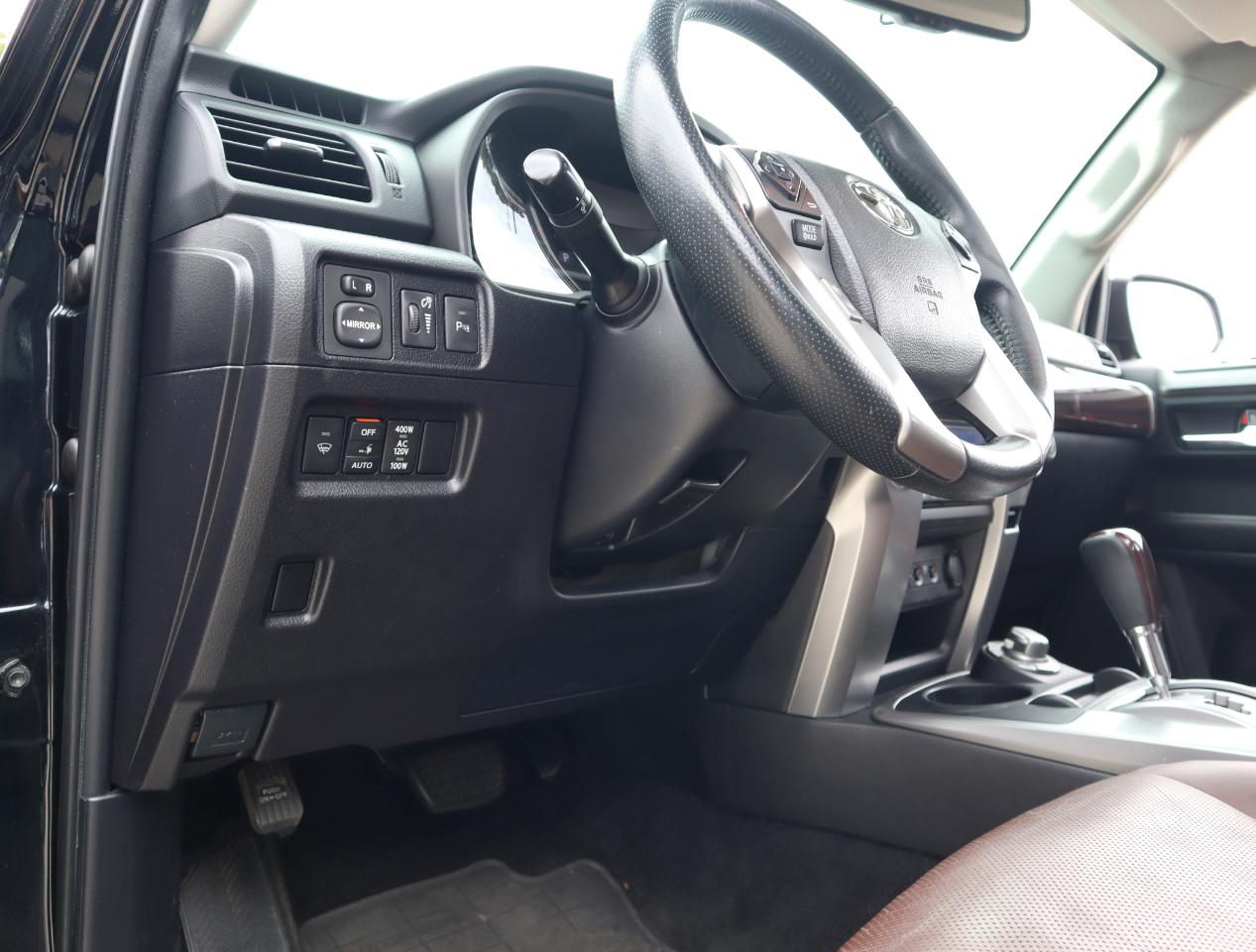 Toyota 4Runner Limited 4WD V6 2016