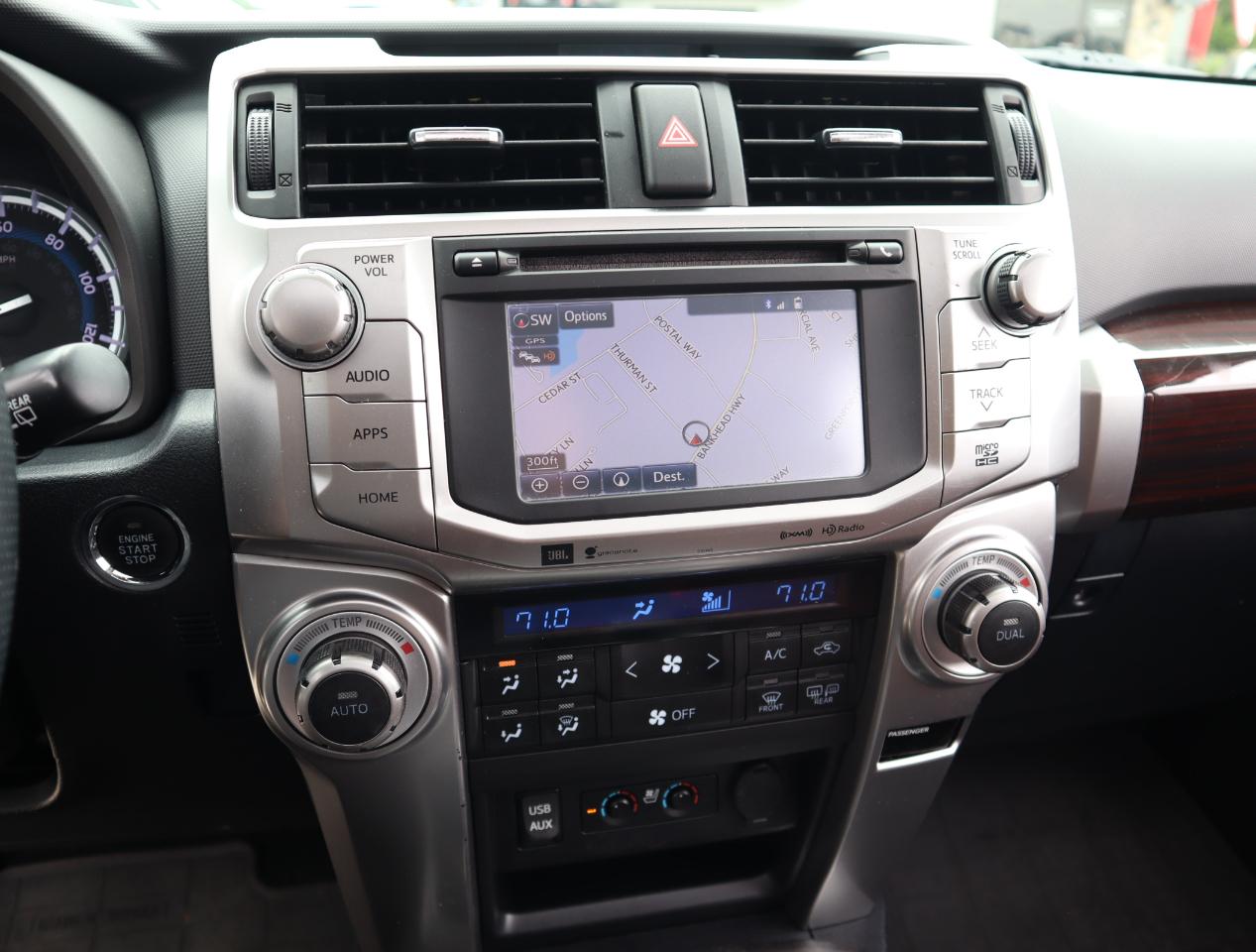 Toyota 4Runner Limited 4WD V6 2016