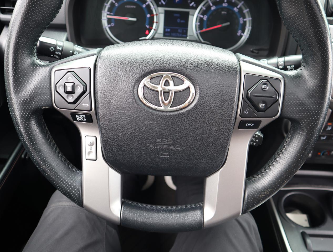 Toyota 4Runner Limited 4WD V6 2016