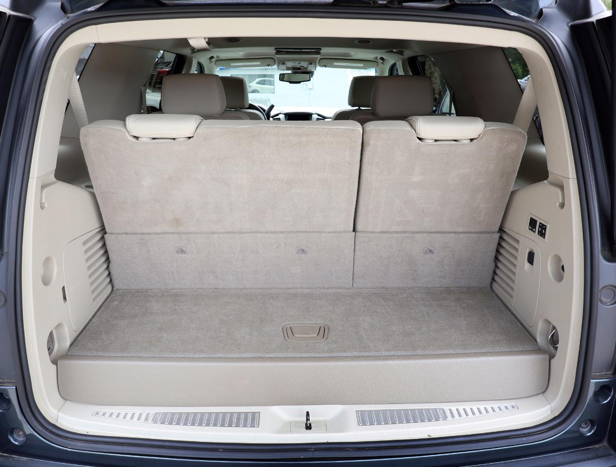 GMC Yukon Denali 2019