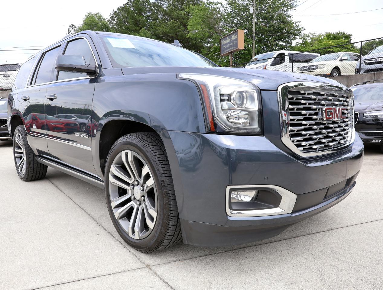 GMC Yukon Denali 2019