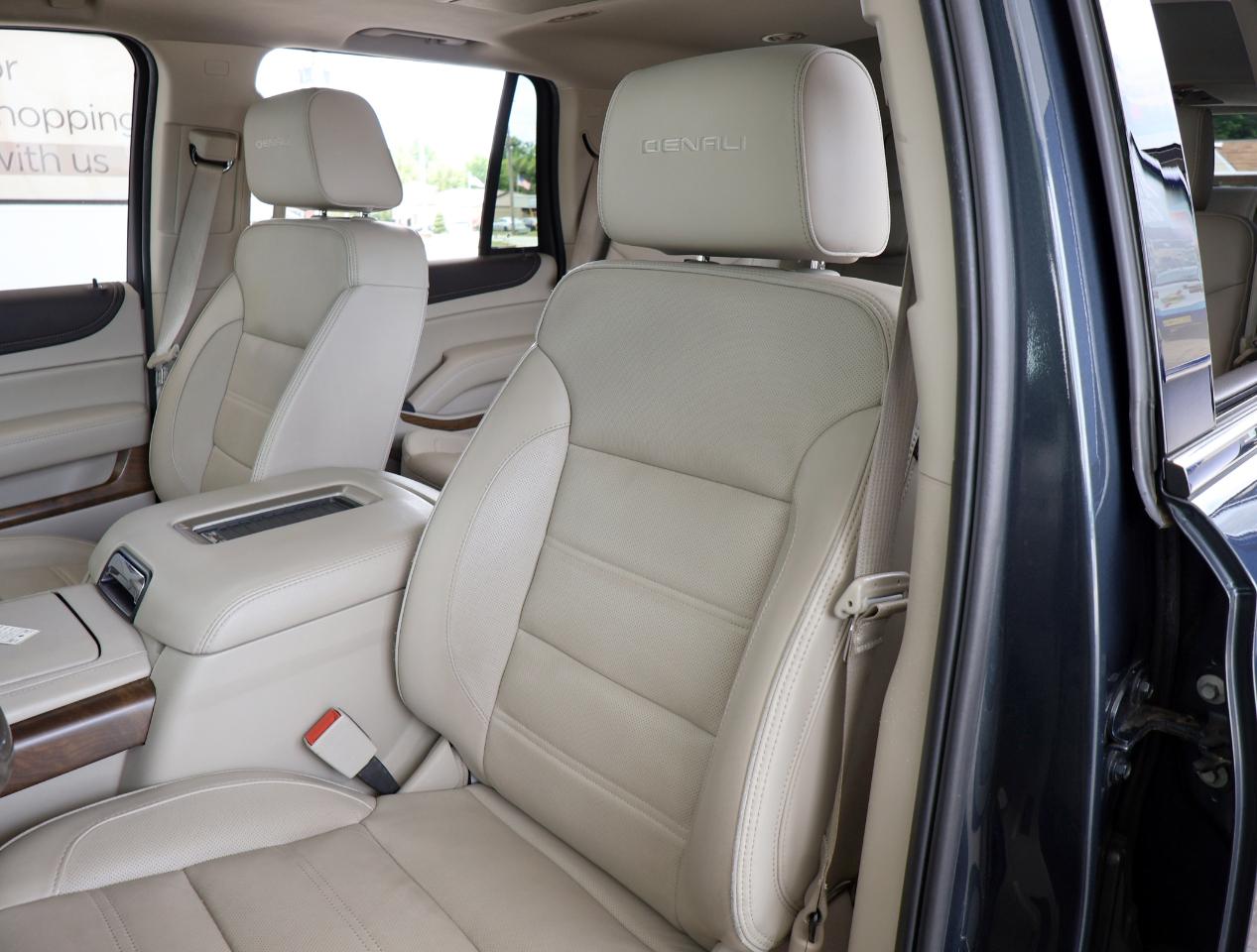 GMC Yukon Denali 2019