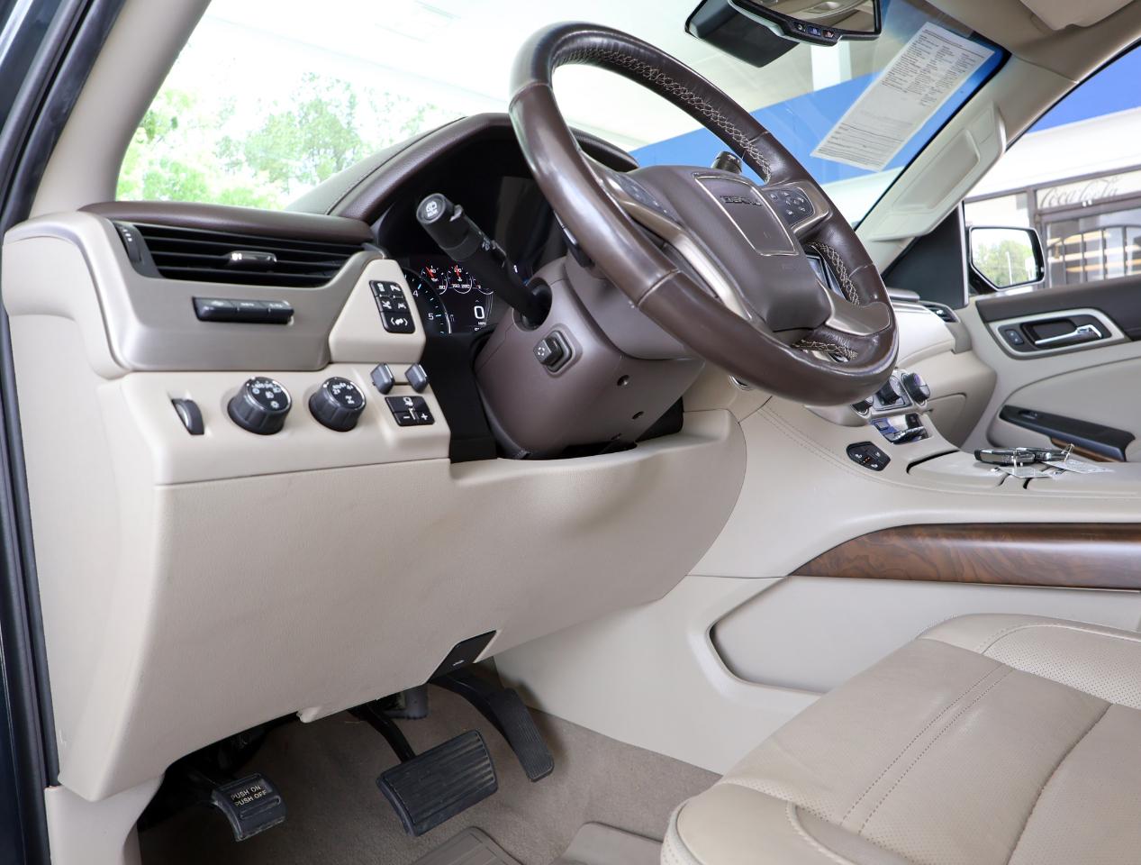 GMC Yukon Denali 2019