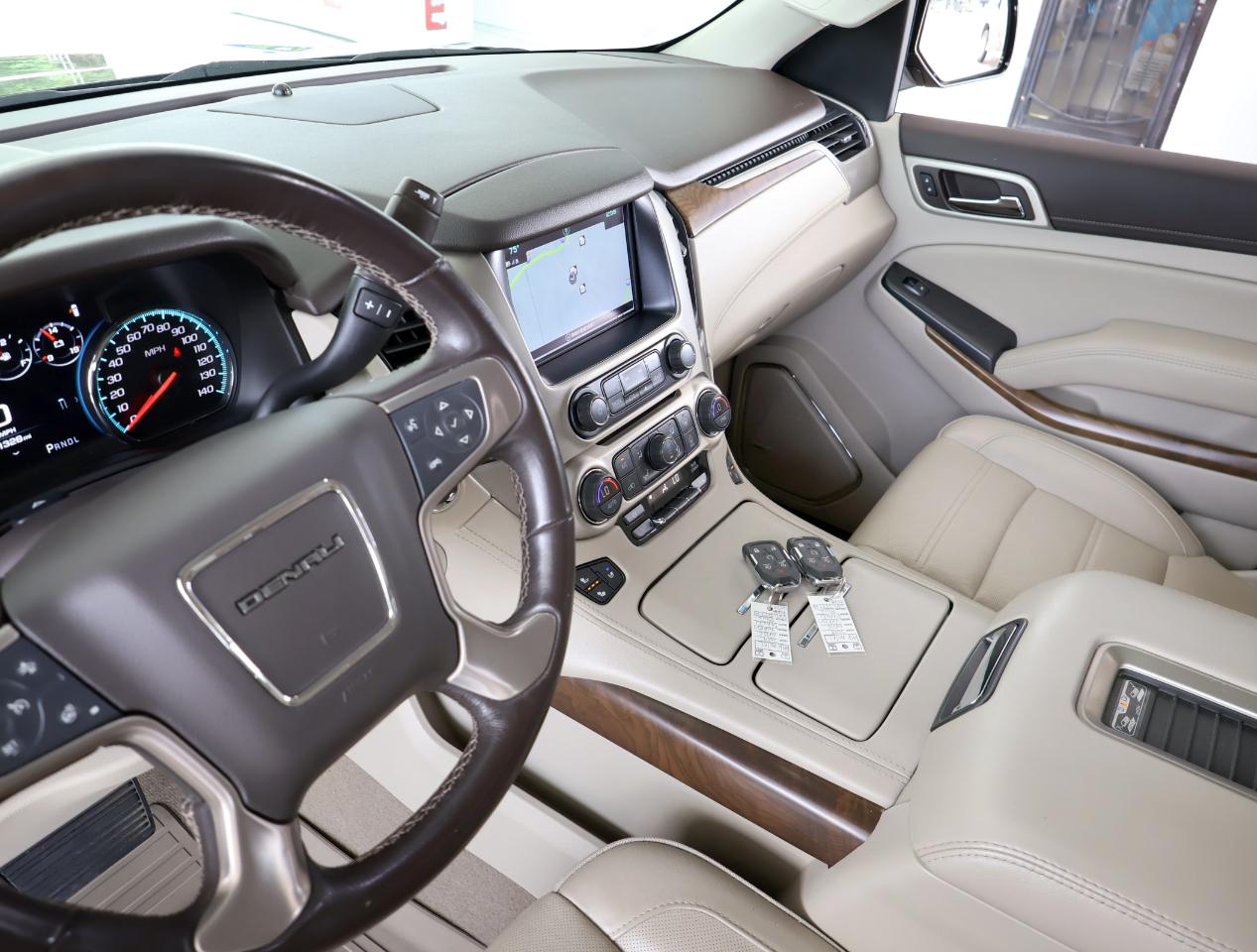 GMC Yukon Denali 2019