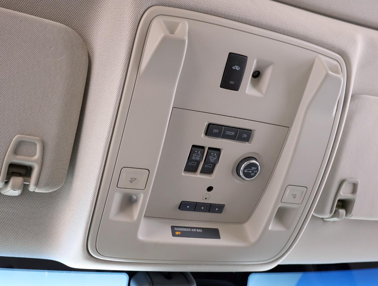 GMC Yukon Denali 2019