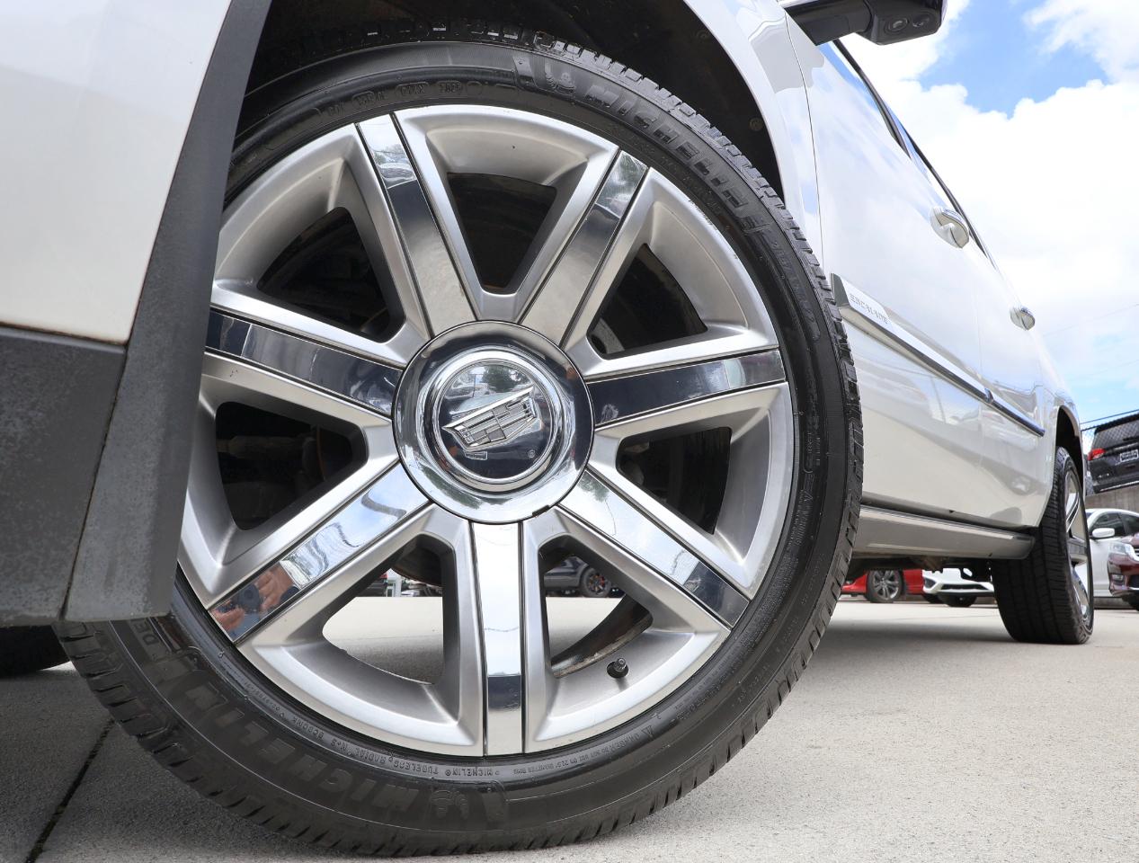 Cadillac Escalade ESV Premium 2016