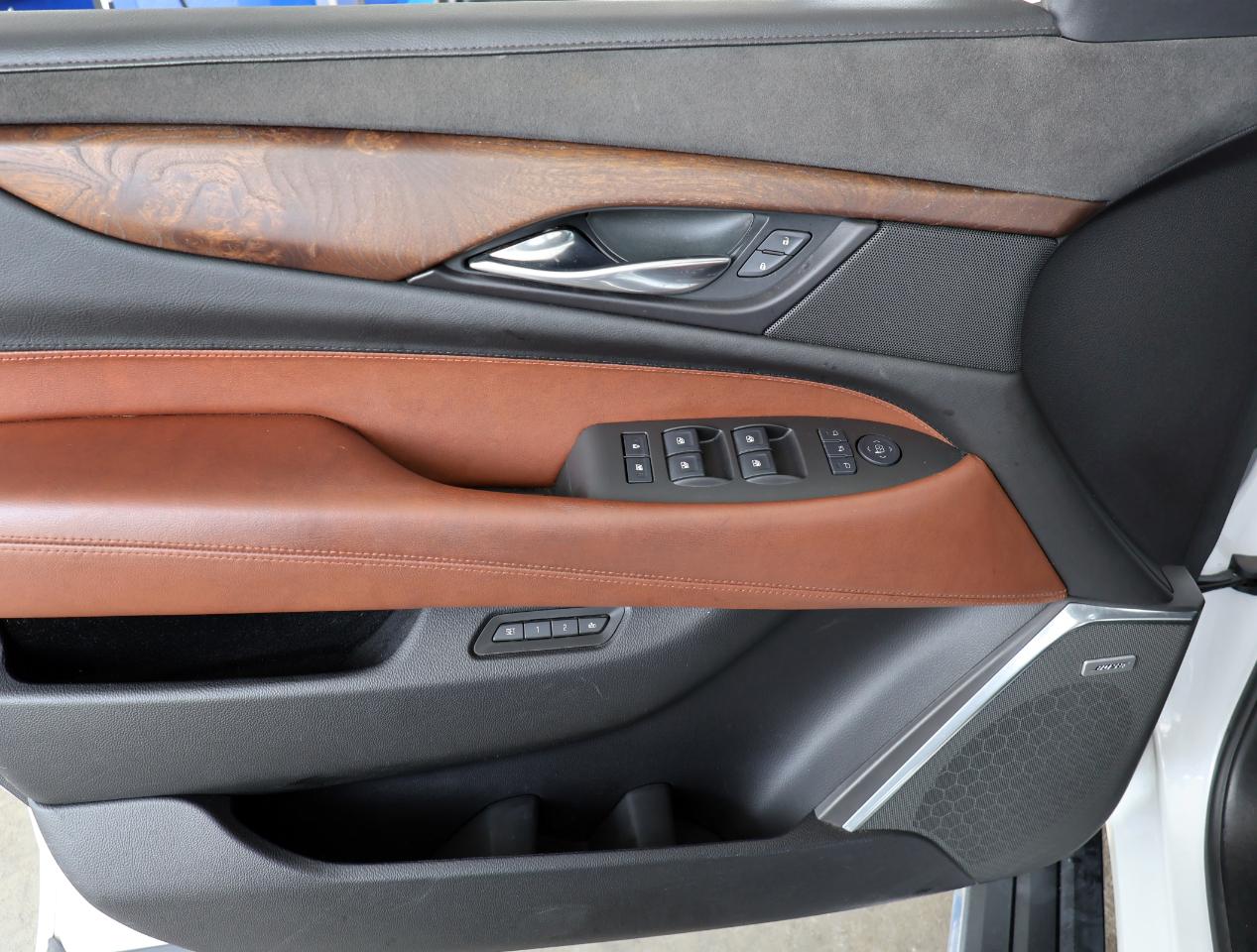 Cadillac Escalade ESV Premium 2016