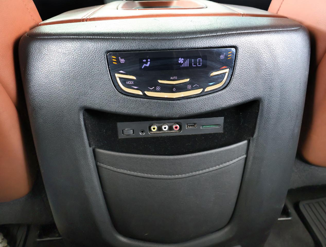 Cadillac Escalade ESV Premium 2016