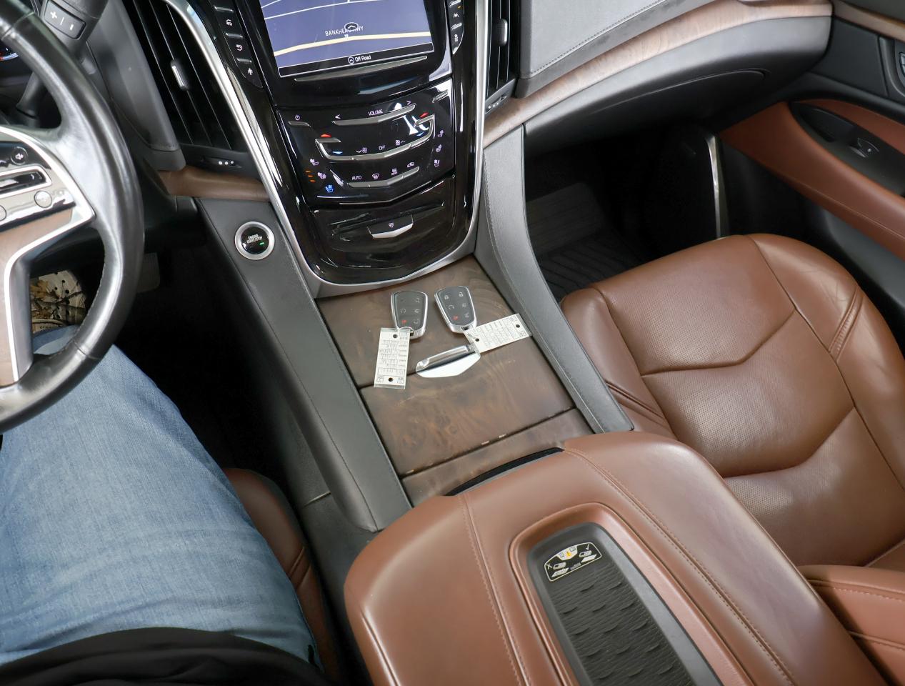 Cadillac Escalade ESV Premium 2016