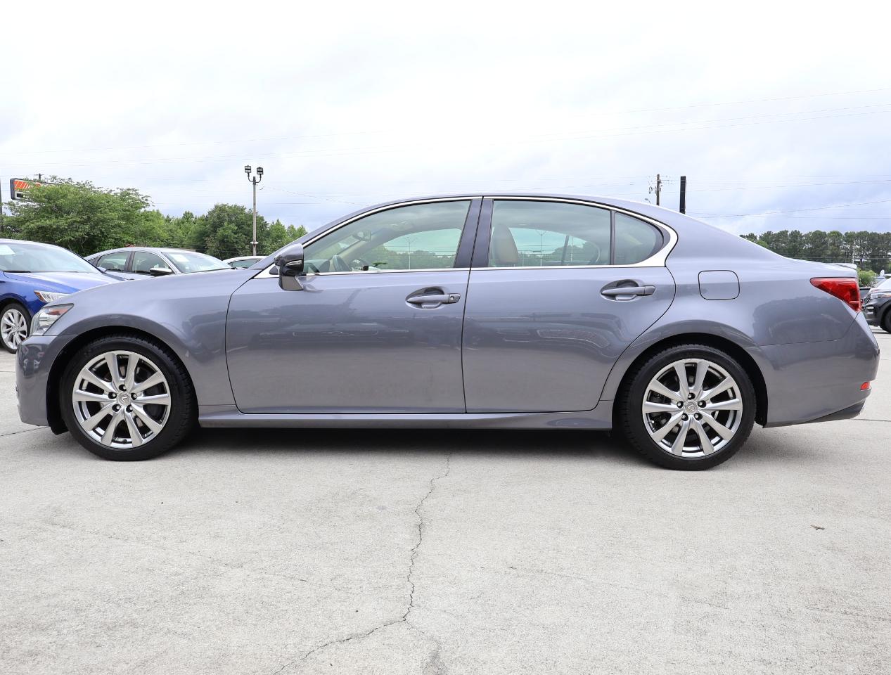 Lexus GS  2013