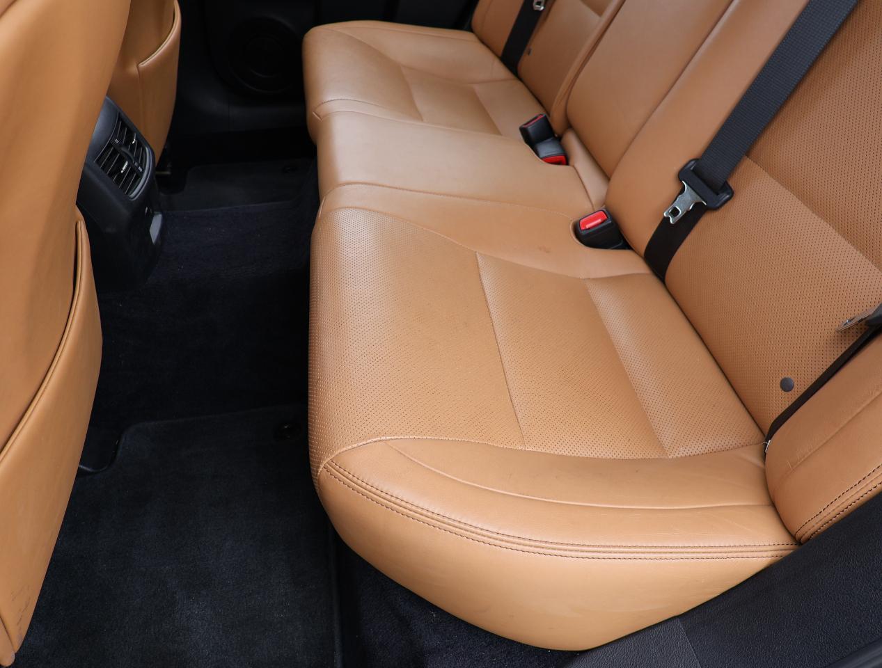 Lexus GS  2013