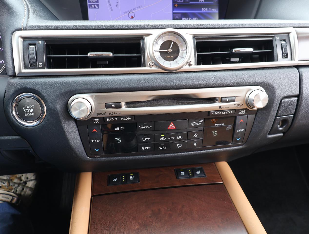 Lexus GS  2013