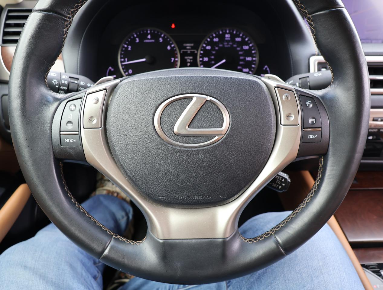 Lexus GS  2013