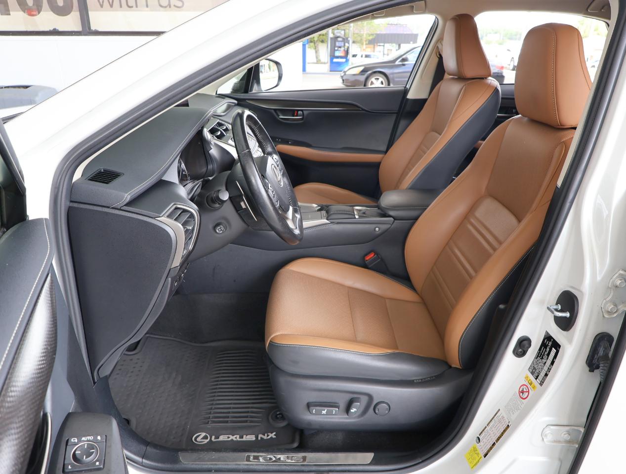 Lexus NX 300 Base 2018