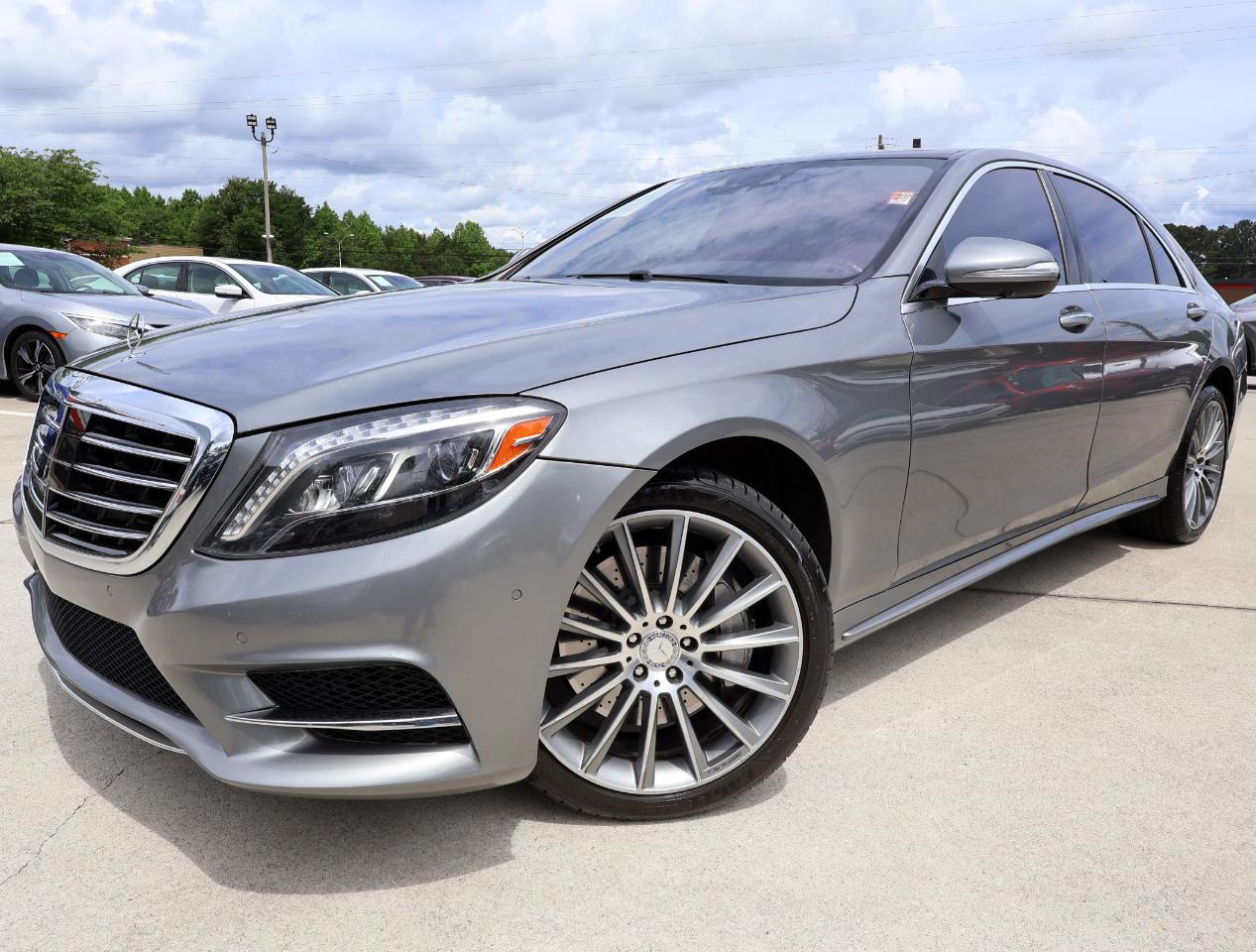 Mercedes-Benz S-Class S550 2015