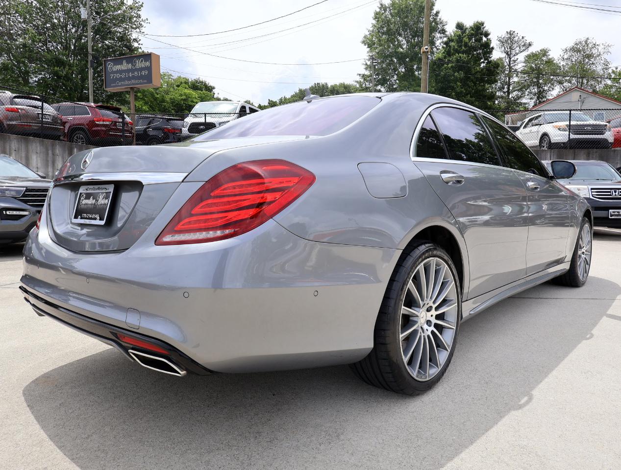 Mercedes-Benz S-Class S550 2015