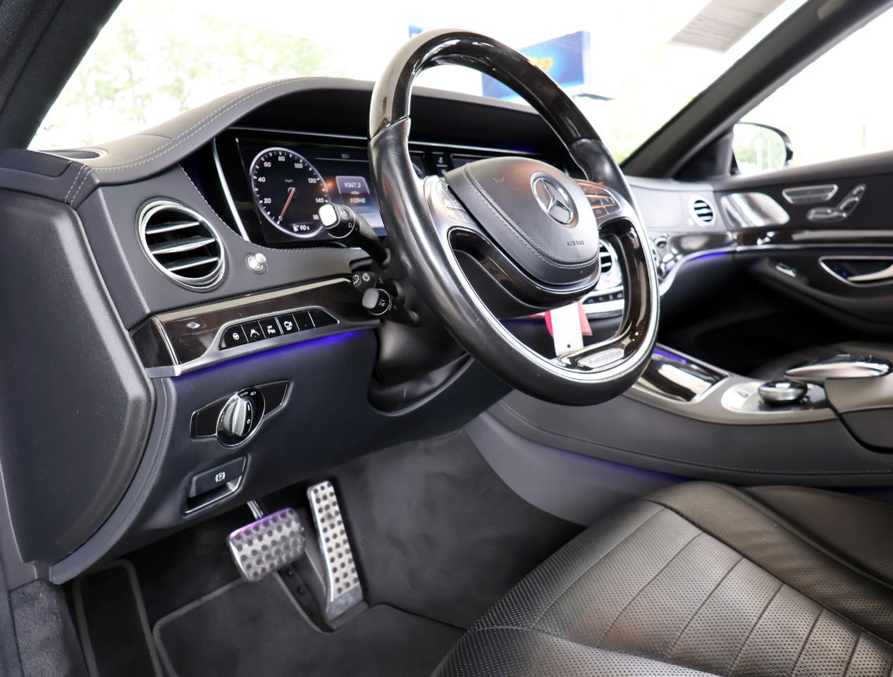 Mercedes-Benz S-Class S550 2015