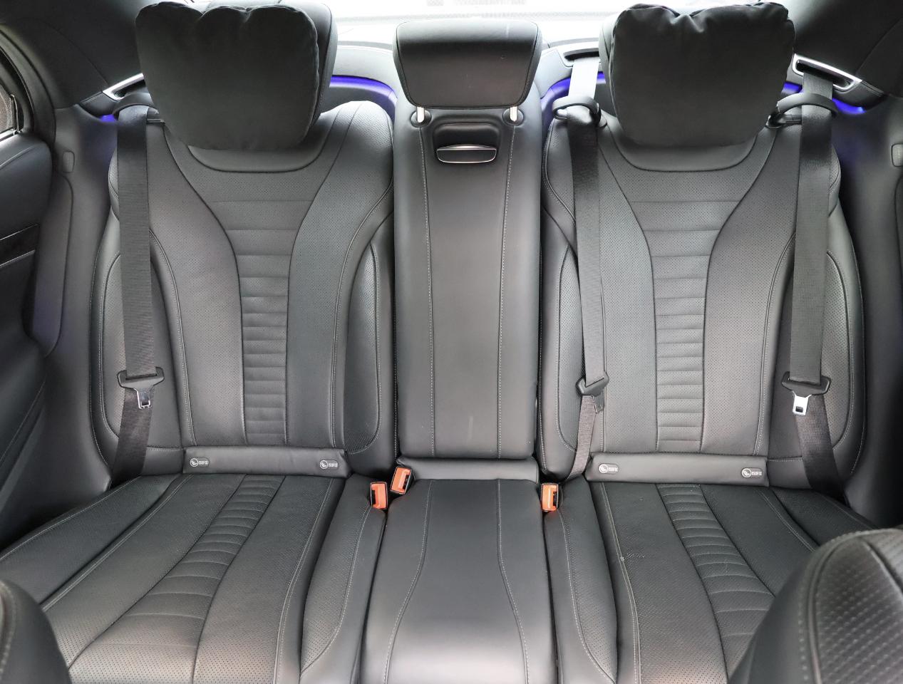 Mercedes-Benz S-Class S550 2015