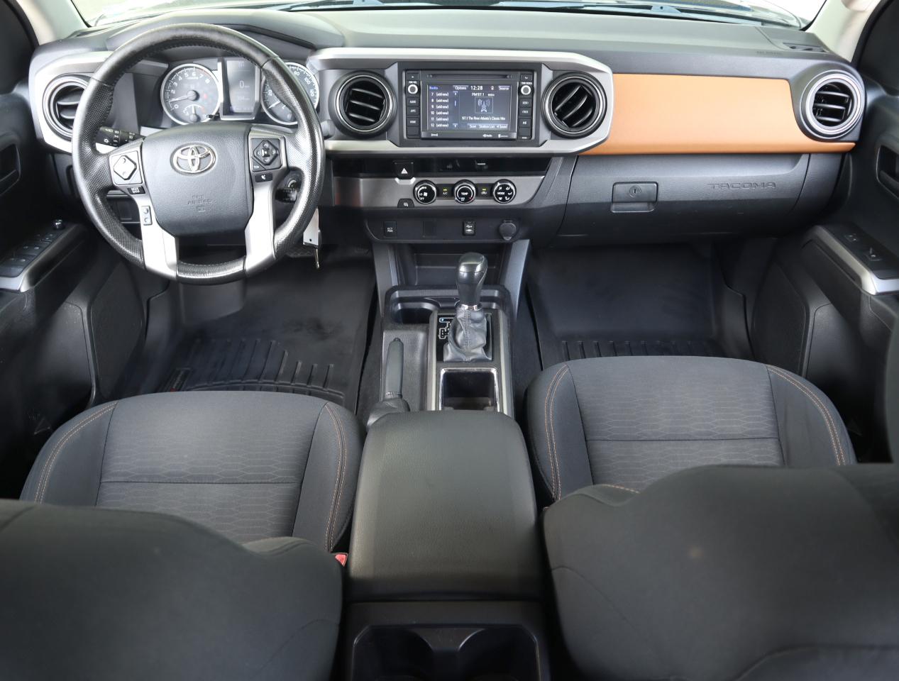 Toyota Tacoma  2016