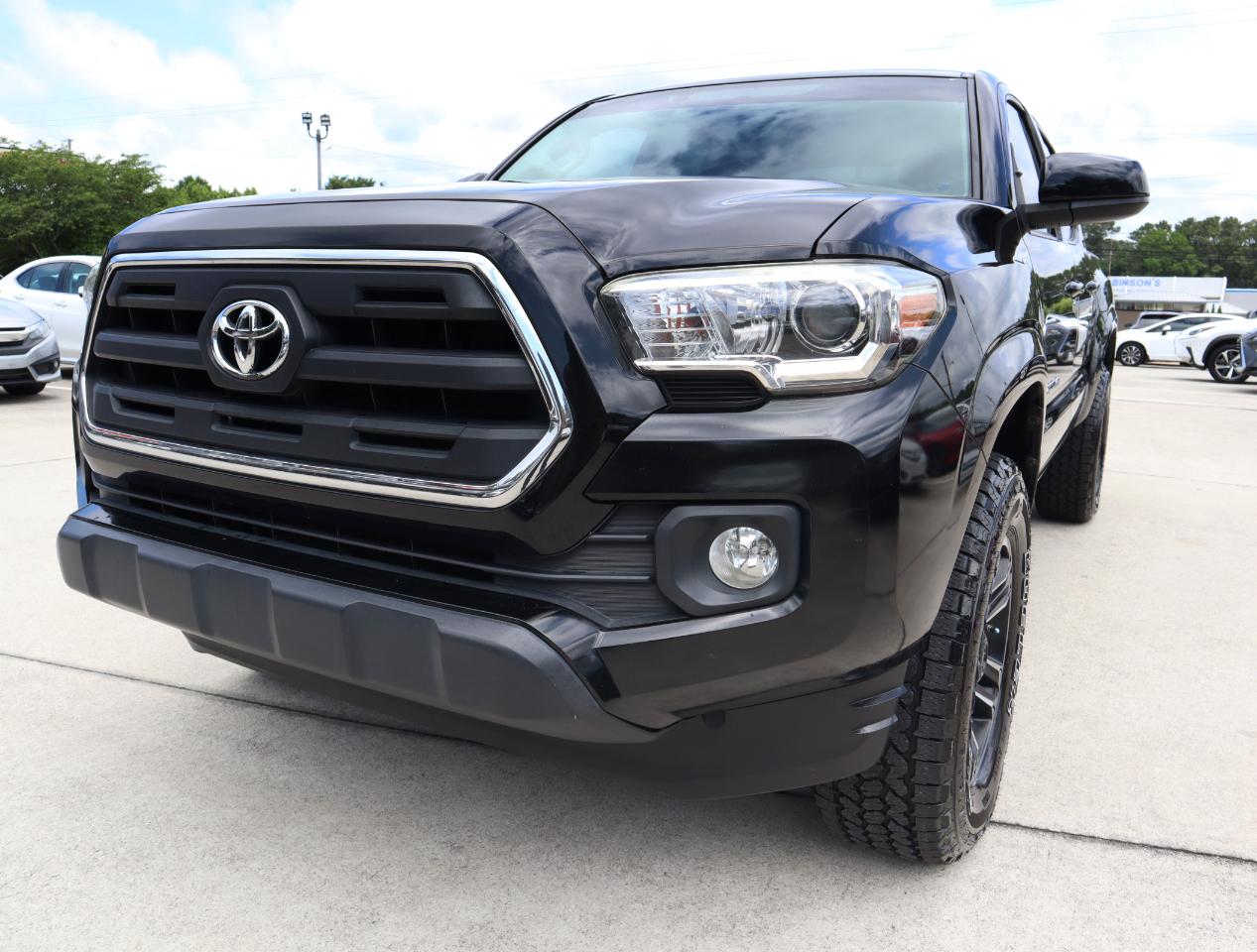 Toyota Tacoma  2016