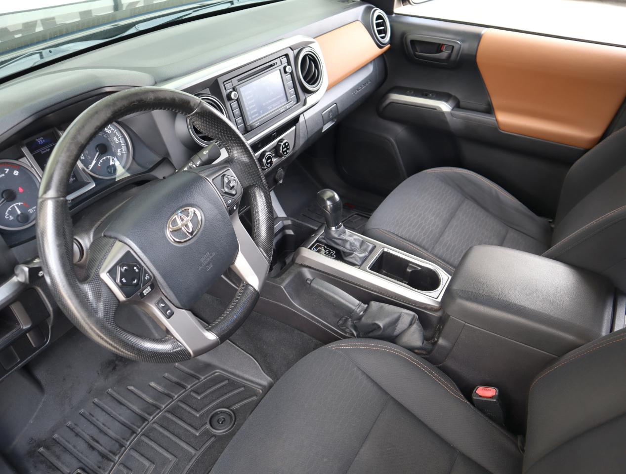 Toyota Tacoma  2016