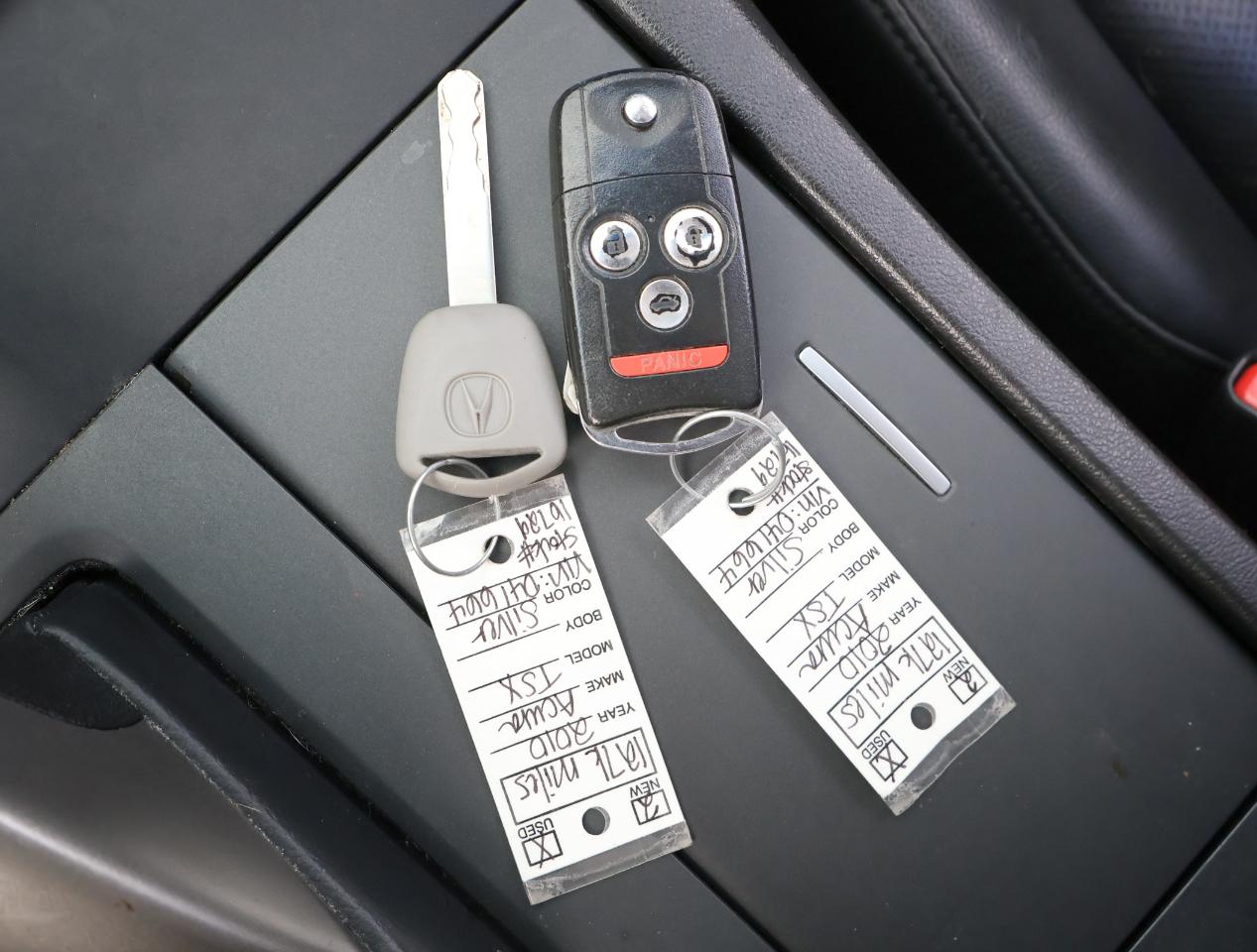 Acura TSX 5-speed AT 2010
