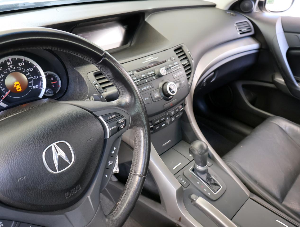 Acura TSX 5-speed AT 2010