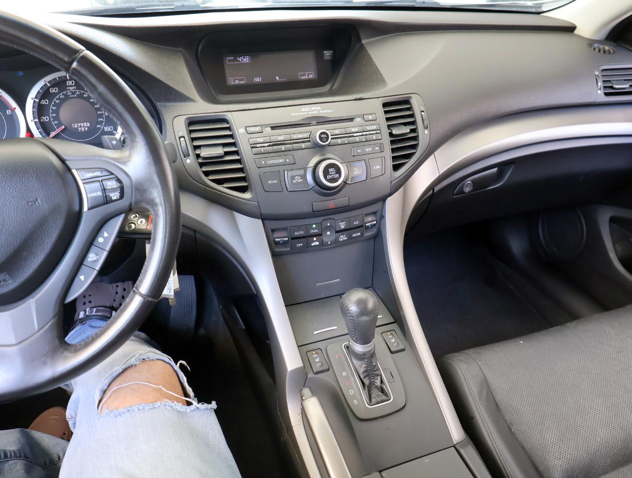 Acura TSX 5-speed AT 2010