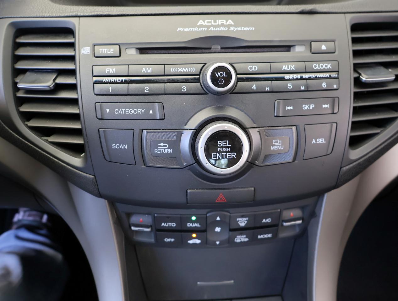 Acura TSX 5-speed AT 2010
