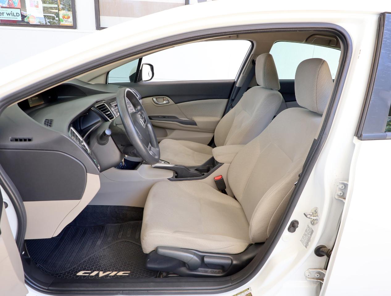 Honda Civic LX Sedan 5-Speed AT 2013