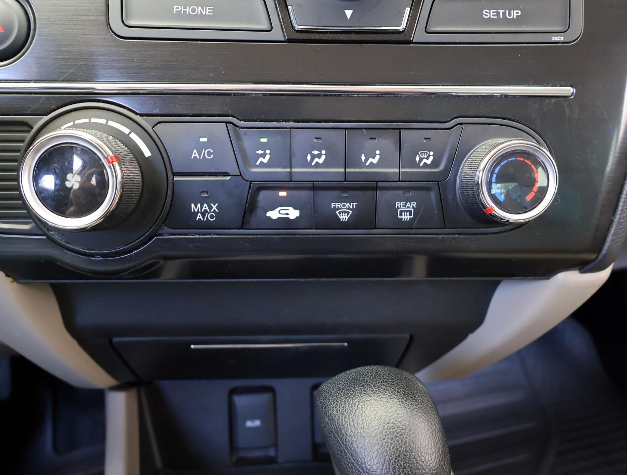 Honda Civic LX Sedan 5-Speed AT 2013