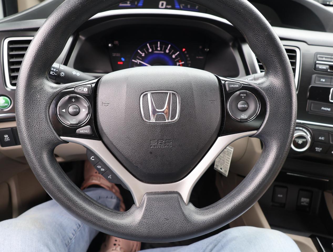 Honda Civic LX Sedan 5-Speed AT 2013