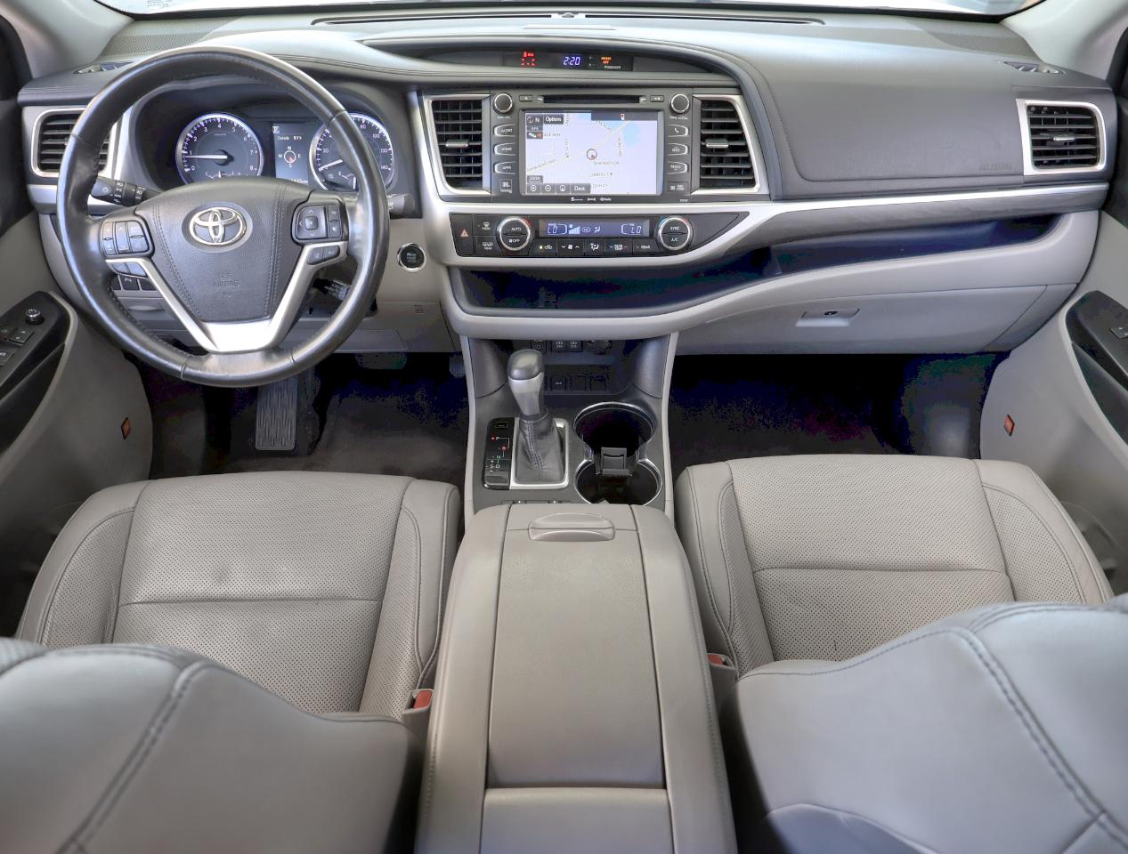 Toyota Highlander  2018