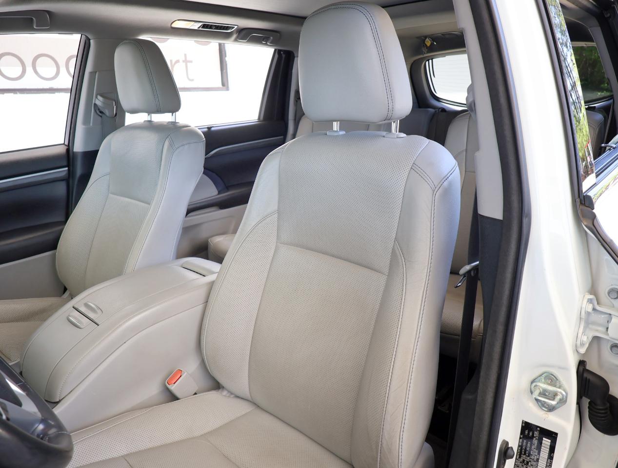 Toyota Highlander  2018
