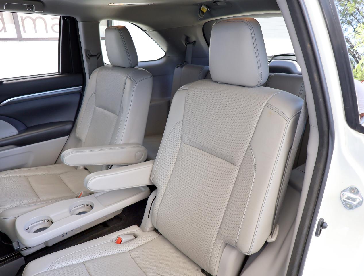 Toyota Highlander  2018