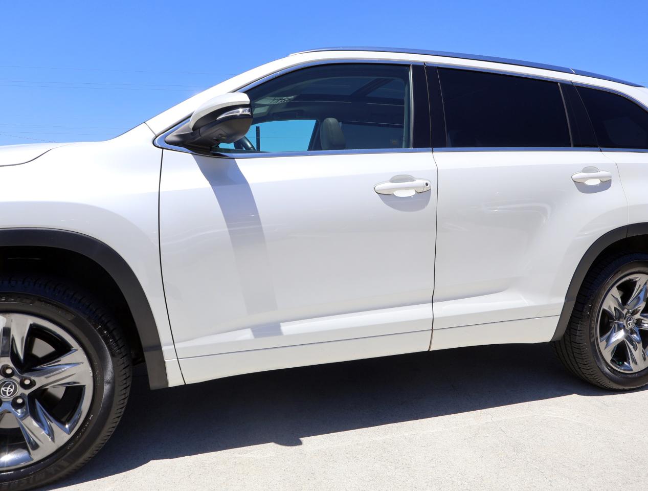 Toyota Highlander  2018