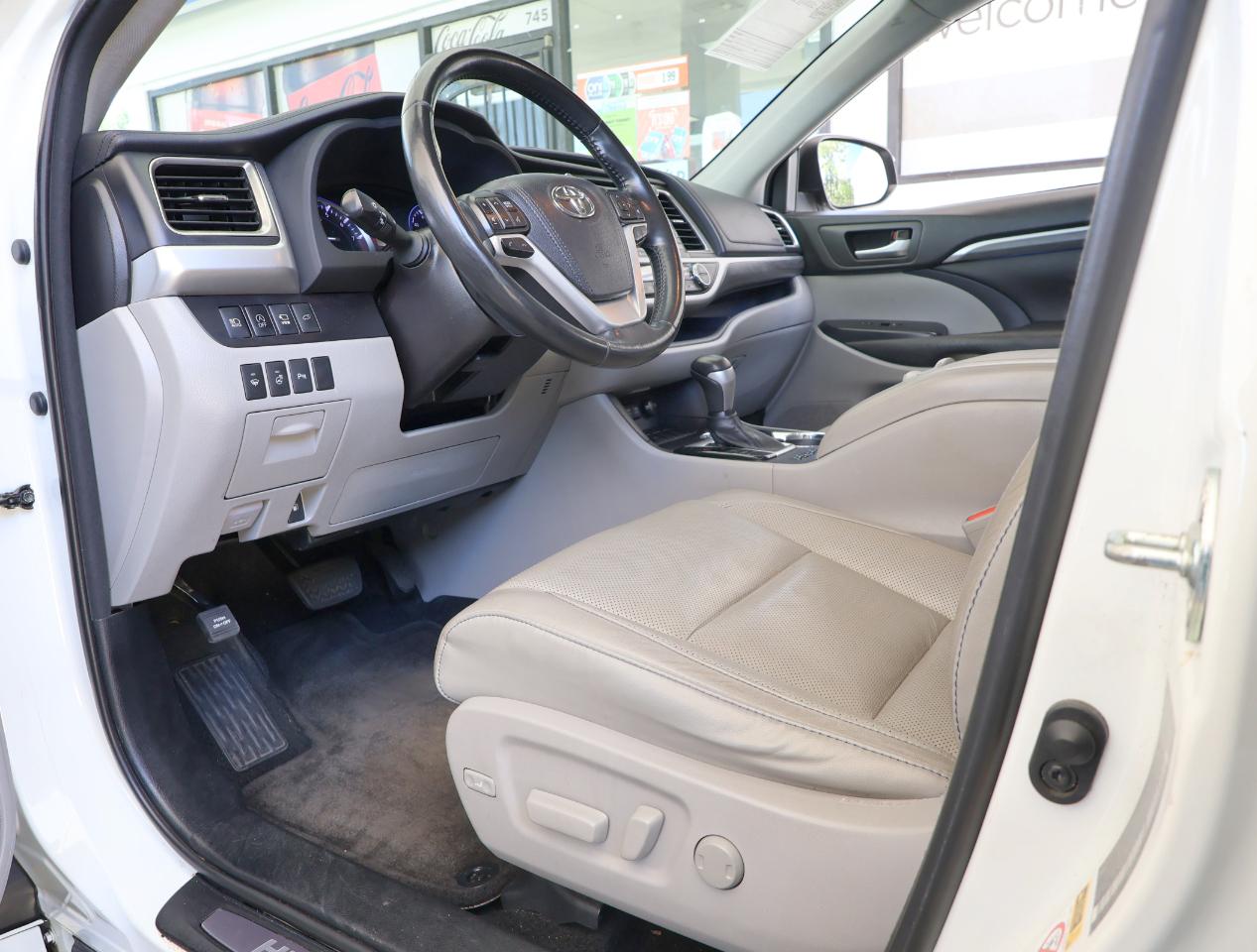 Toyota Highlander  2018