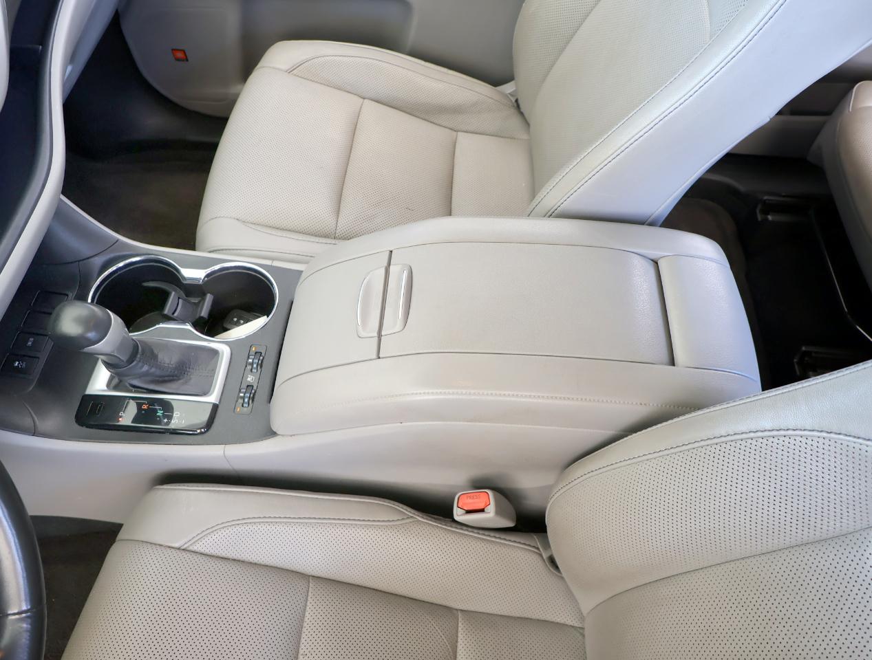 Toyota Highlander  2018