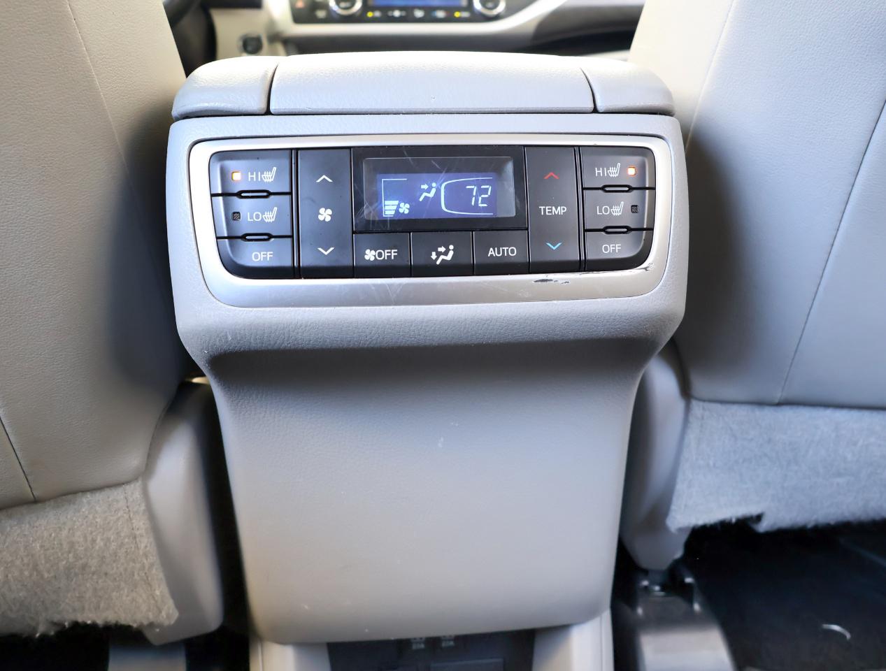 Toyota Highlander  2018