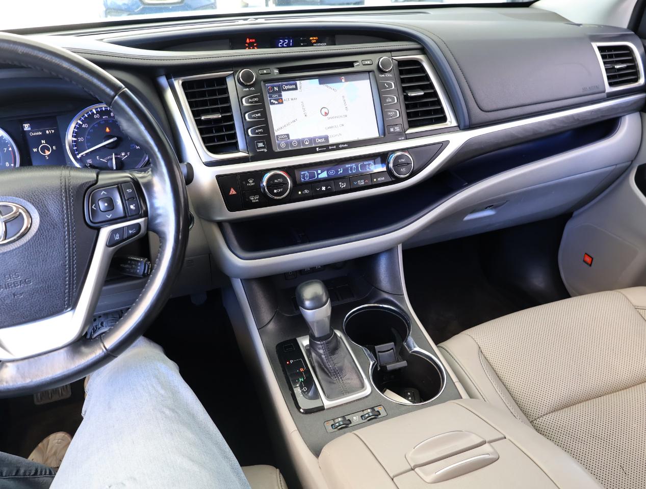 Toyota Highlander  2018