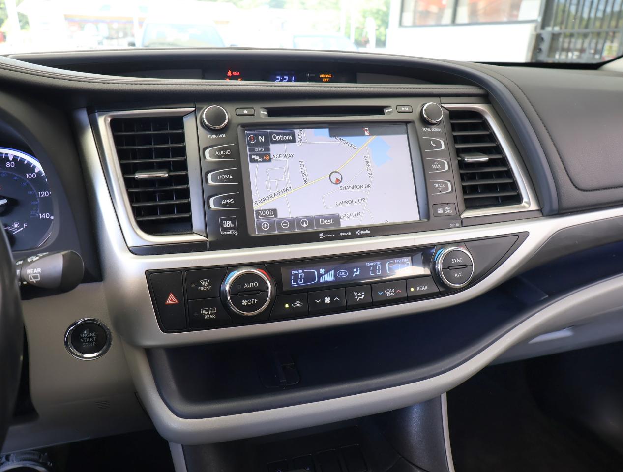 Toyota Highlander  2018