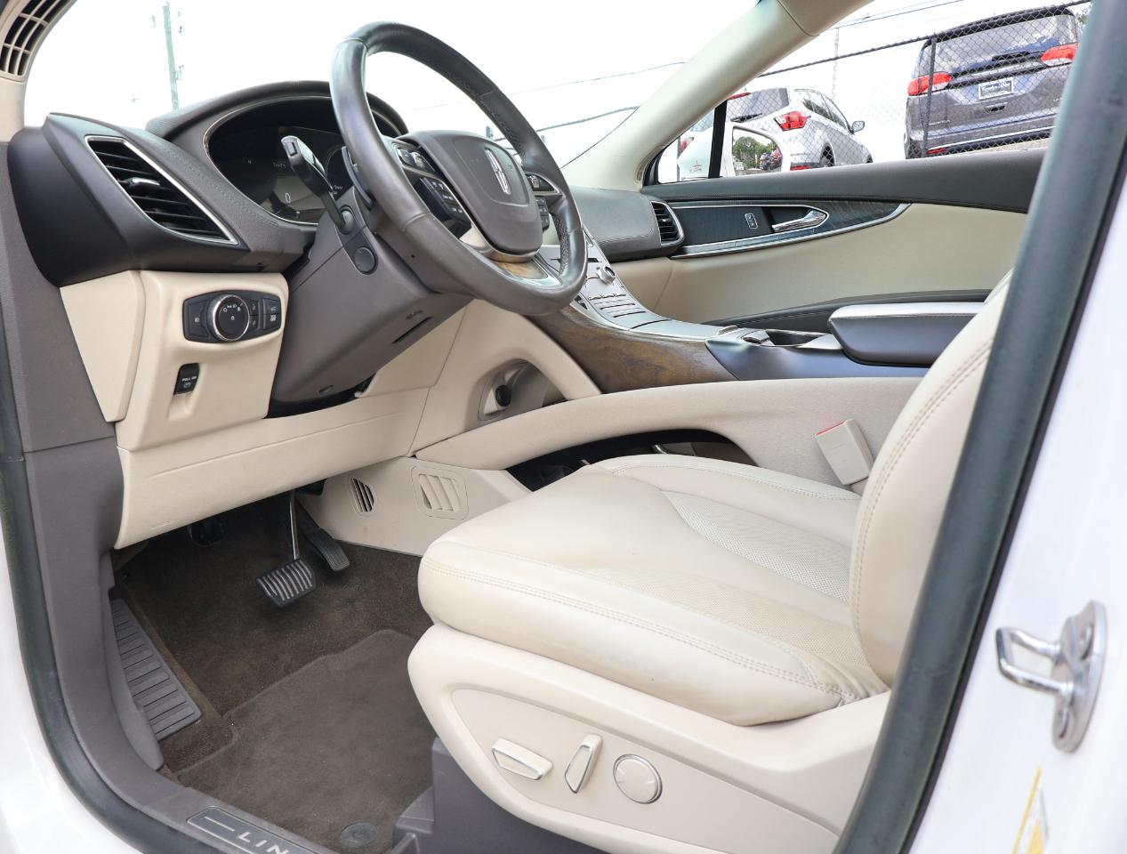 Lincoln Nautilus  2019