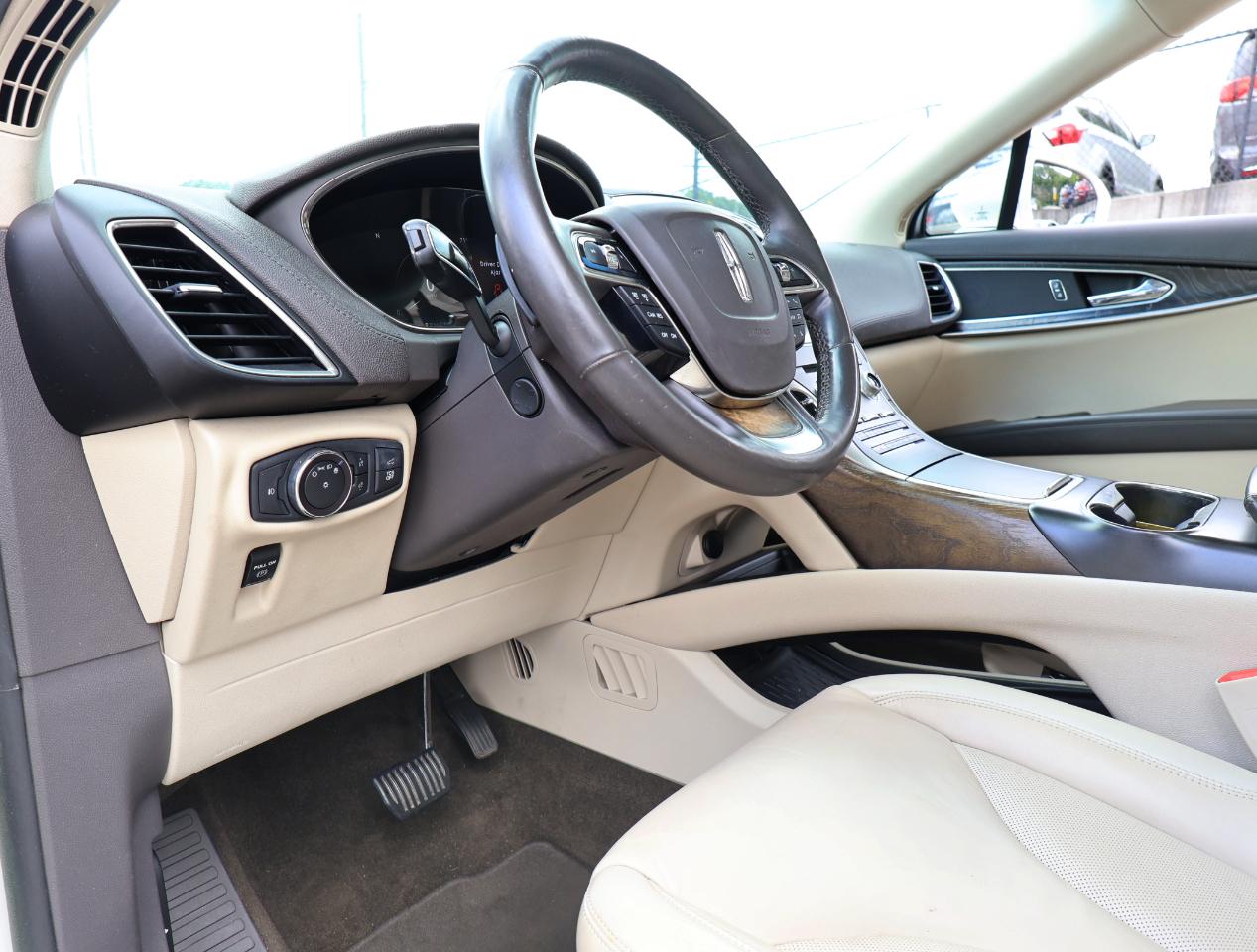 Lincoln Nautilus  2019