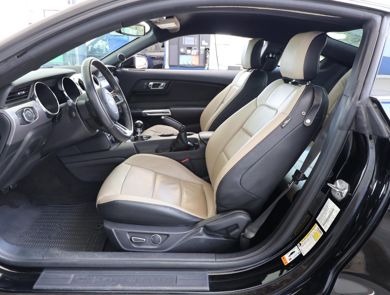 Ford Mustang GT Coupe 2015
